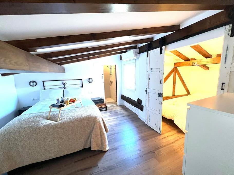 Old Town Loft - Cathedral Views. Apartment Logrono Bagian luar foto