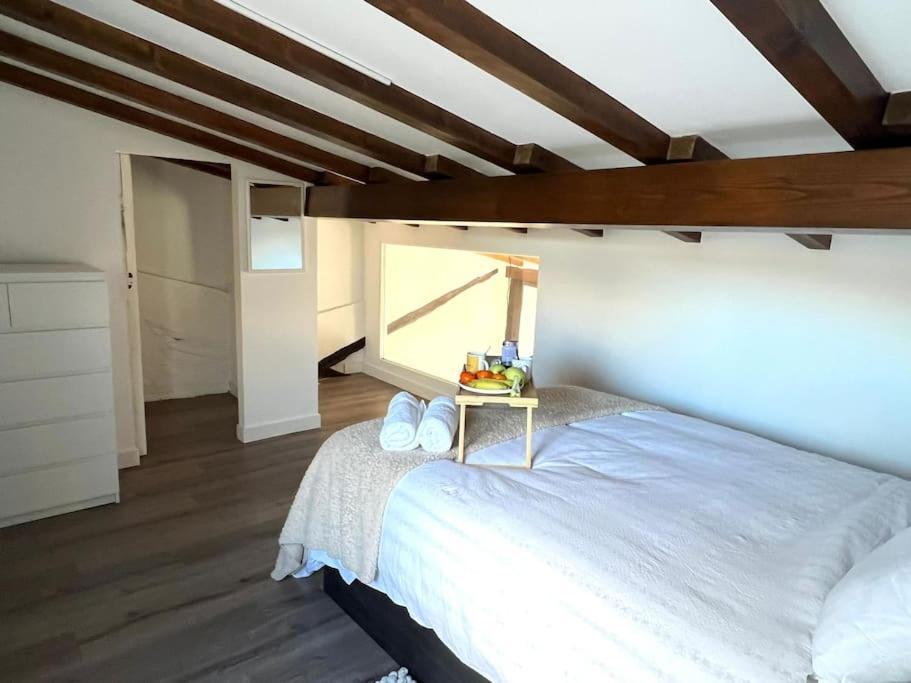 Old Town Loft - Cathedral Views. Apartment Logrono Bagian luar foto